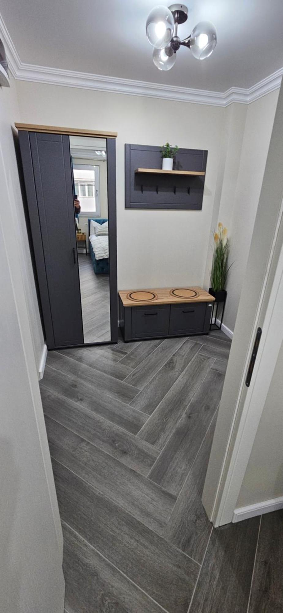 White Rezidence II Apartment Curtea De Arges Exterior photo