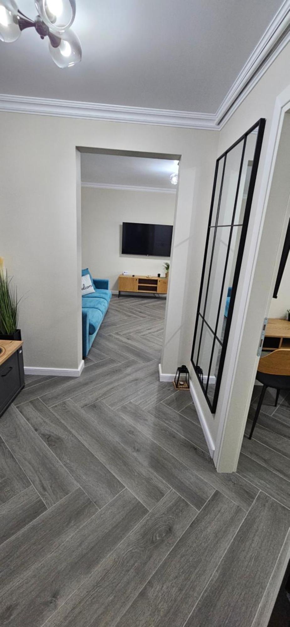 White Rezidence II Apartment Curtea De Arges Exterior photo